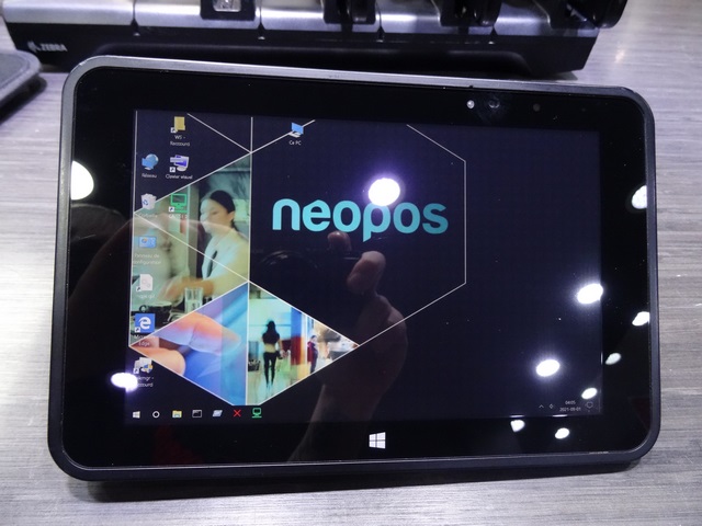 Systeme Zebra 4 Tablette + Doc chargeur - Image 2