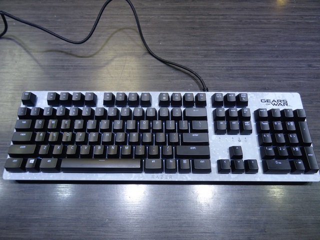 CLAVIER FILAIRE GEARS OF WAR - Image 3