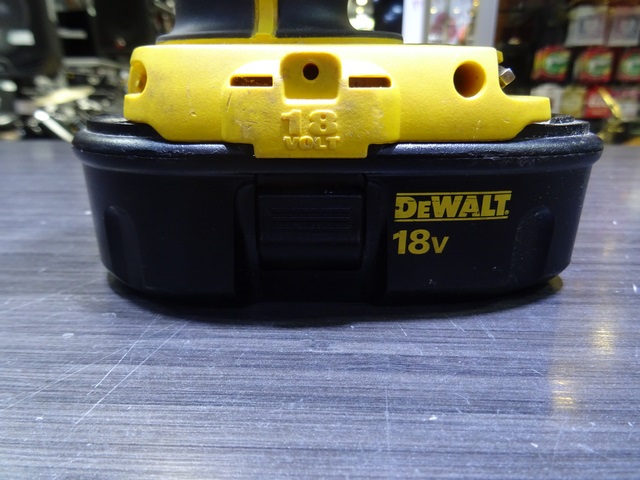  Impact + Chargeur + Batterie 18v  - Image 4