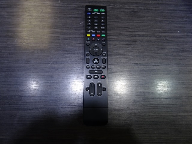 Console ps4 500gb avec Manette DVD - Image 2