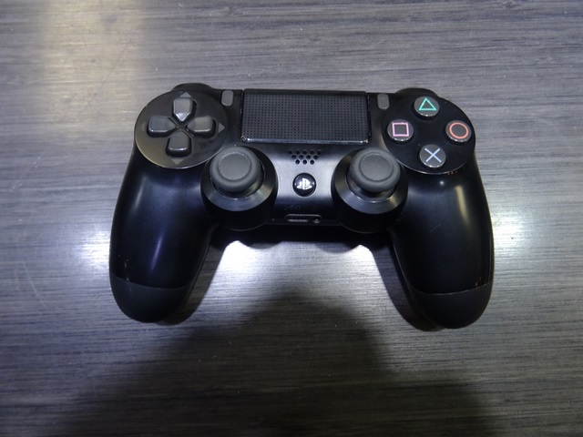 Console ps4 slim 1 to + acc - Image 2