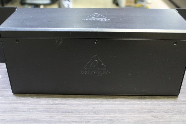 Console de mixage Digital WiFi 18 entée + RoadCasse - Image 3