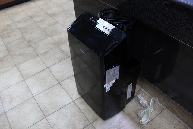 14 000 BTU Air climatisé mural + acc + tc - Image 2