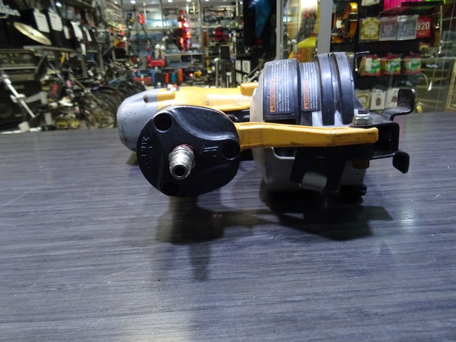 Cloueuse a bardeau - Image 4