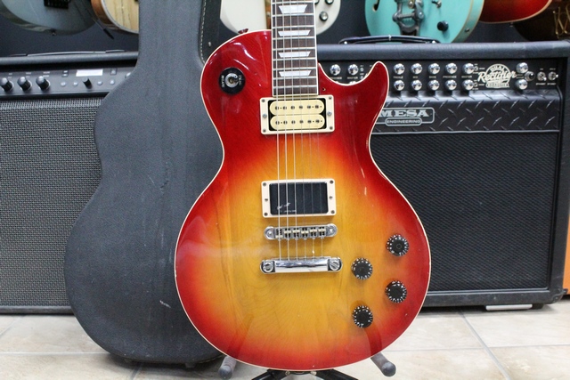 Guitare Electrique Vintage - Image 3