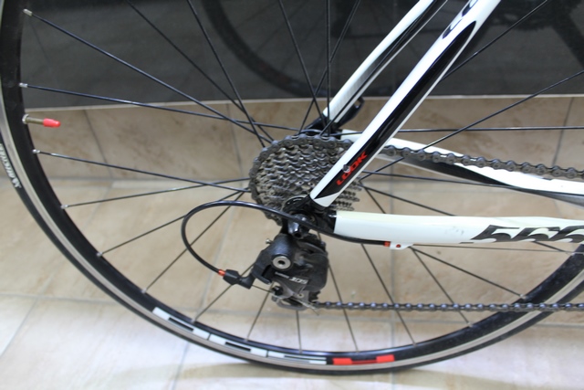 Velo en  carbone   (garage 529 = brdbvcy) - Image 2