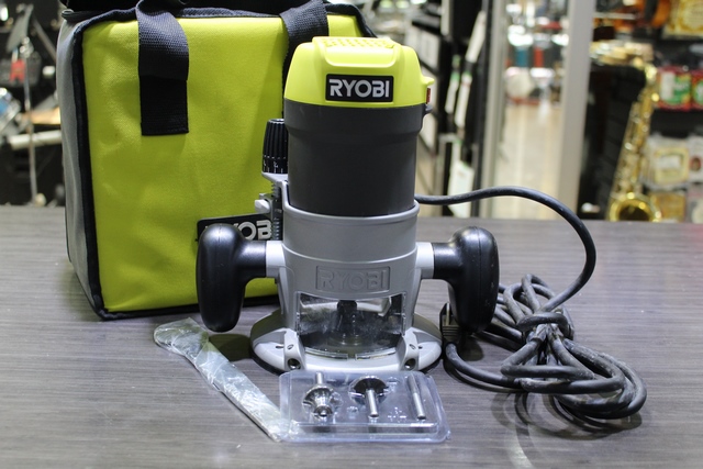 Toupies a bois 1p 1/2 - Image 1