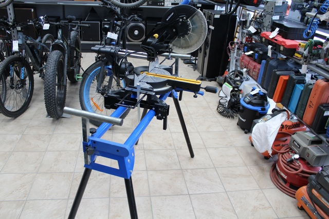 Scie a Onglets Coulissante +acc - Image 1