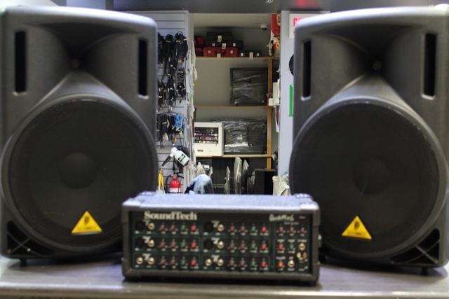 (1000 Watts) PAIRE DE HAUT PARLEUR PASSIVE	+ Ampli 	Mixer 6 Canal - Image 1