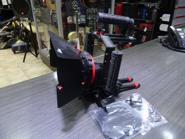 stabilisateur de camera main libre - Image 1