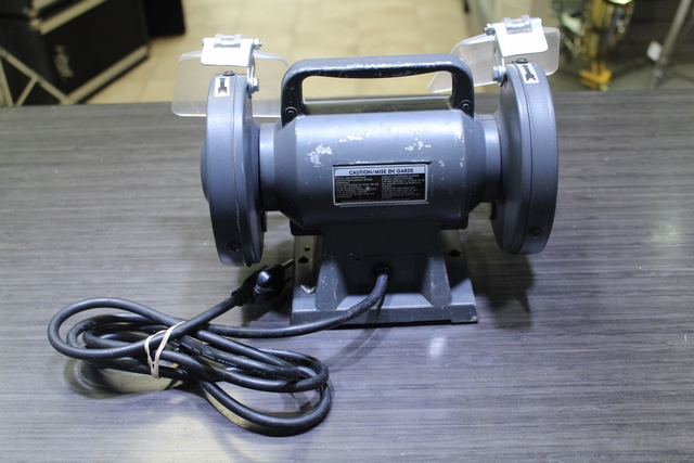 meule d établi 5p 2.0A  - Image 1