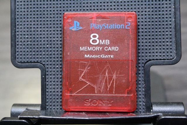 Carte memoire PS2 - Image 1