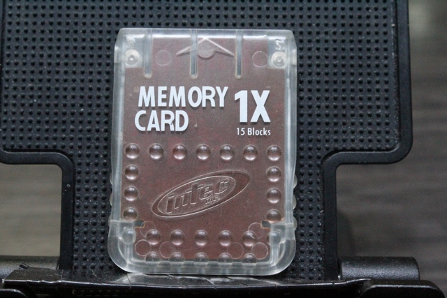 Carte memoire PS1 - Image 1