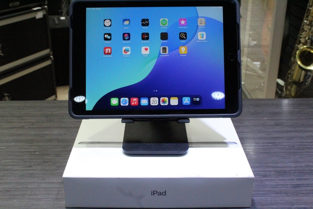 ipad 9gen wifi+lte - Image 1