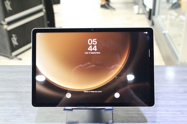 samsung tab s9 fe 256gb  - Image 1