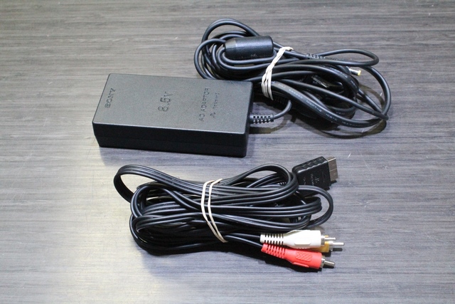 Power supply et cable AC PS2 Slim - Image 1