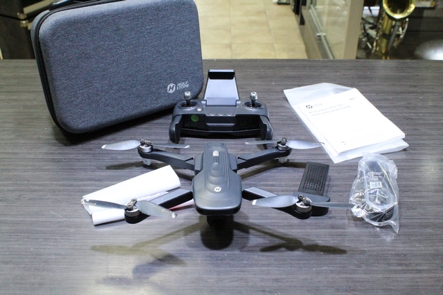 Drone GPS HS175D de  avec caméra 4K - Image 1