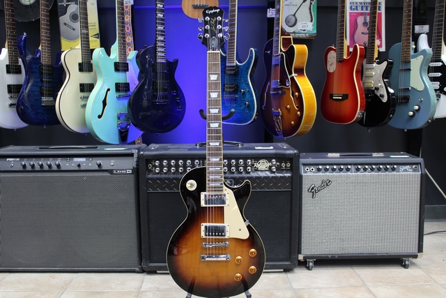 Guitare Electrique - Image 1