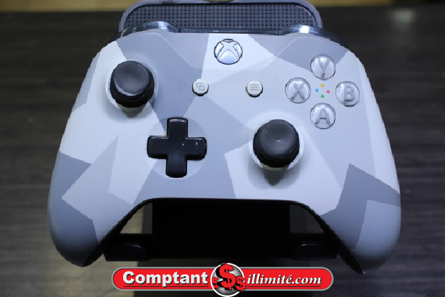 manette xbox ONE - Image 1