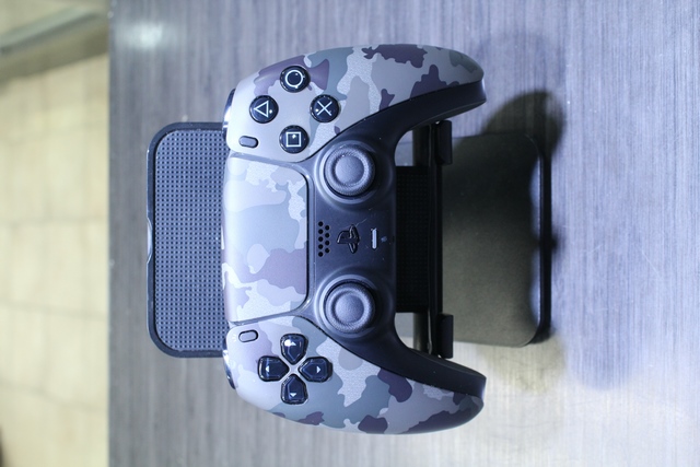 Manette PS5 Camo - Image 2