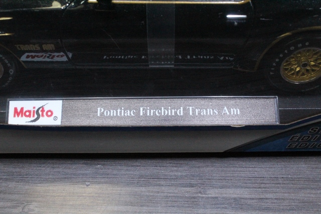 Pontiac Firebird Tras Am 1978 Die-cast 1 18 - Image 2