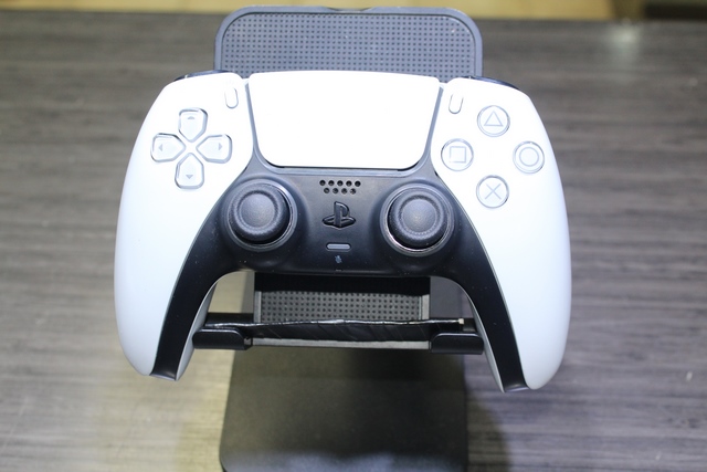 Console PS5 1e gen CD + acc - Image 4