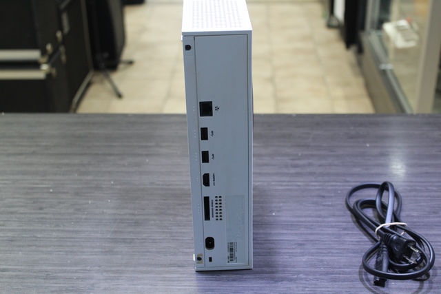 Console Xbox Series S 500go + acc - Image 2