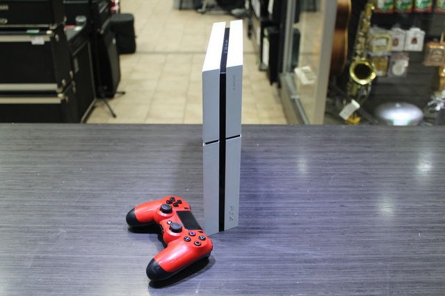Console PS4 500Go blanche + acc  - Image 3