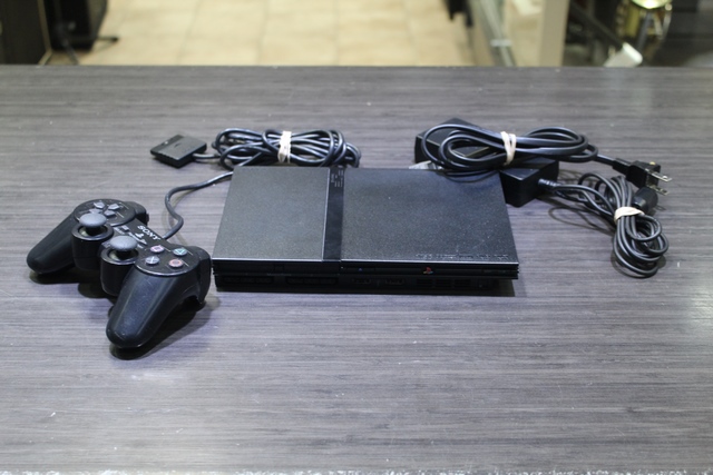 Console PS2 slim - Image 1