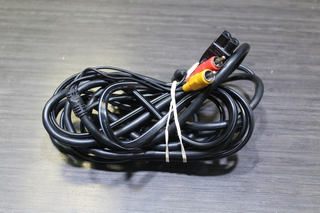 2 fils pour PS1 / PS2 fat (courant et rf) - Image 1