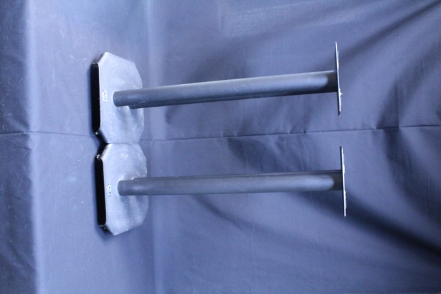 Pair de Pied de Haut Parleur - Image 1