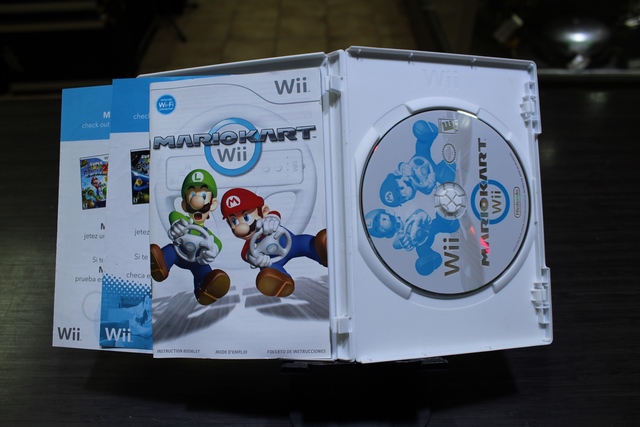 Mario Kart Wii (complet) + volant - Image 3