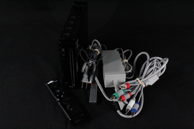 Console wii (manette sans marque) + acc (component RGB)