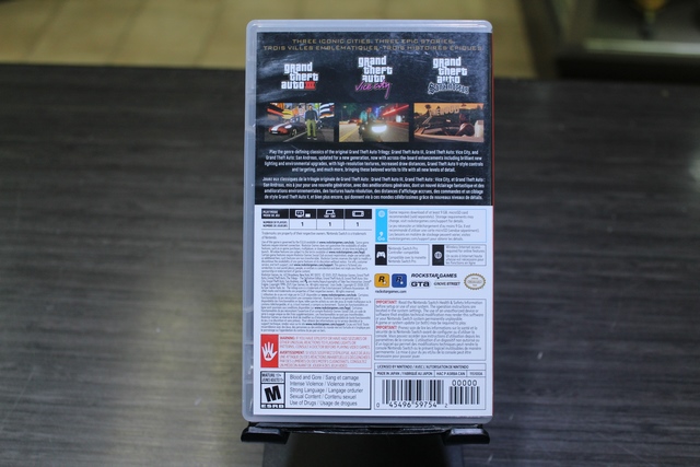 Grand theft auto IV special edition (cib) - Image 3