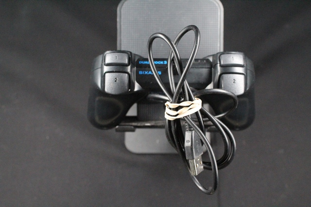 Manette PS3 officielle (avec fil) - Image 2