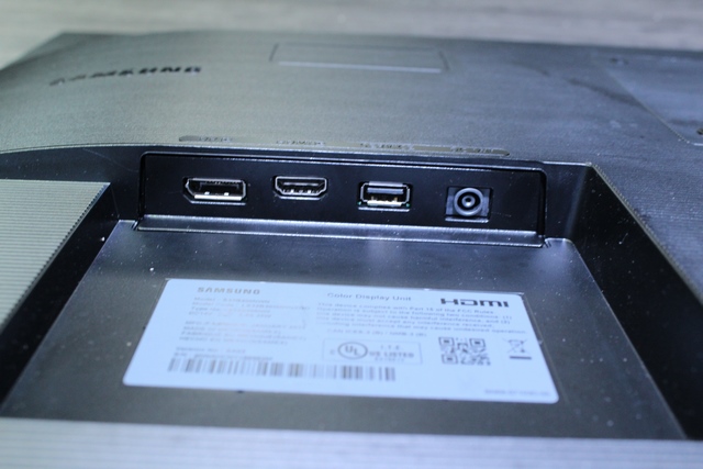 Écran 32 pouce Samsung - Image 3