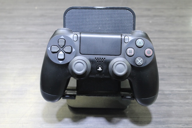 Console Ps4 slim 1to + acc - Image 3