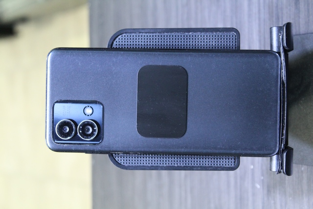 Cellulaire Motorola 128Go - Image 2