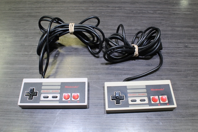 console nes + 2e man + jeu mario + acc - Image 4