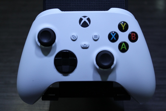 CONSOLE XBOX SERIE S  - Image 3