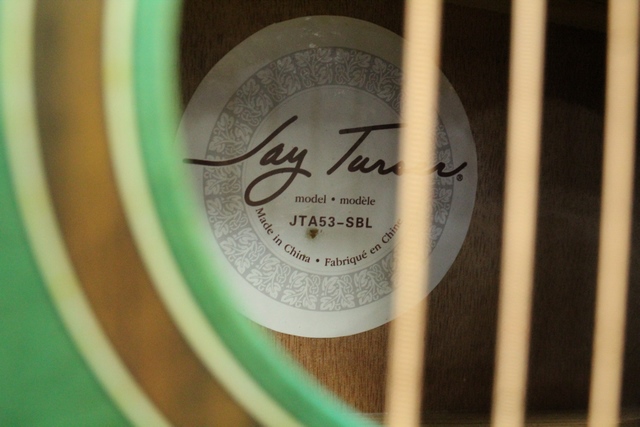 Guitare Acoustique 3/4 - Image 2