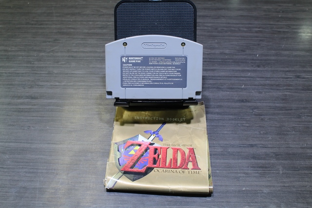 The Legend of Zelda Ocarina of Time (avec livret) - Image 2