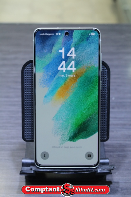 Samsung S21FE 128Go - Image 1