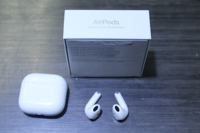 Écouteur Apple Airpod 4 - Image 2