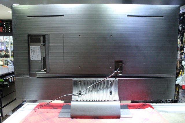 Téléviseur 50″ 4K Ineligente (Smart) Neo QLED+ tc - Image 3