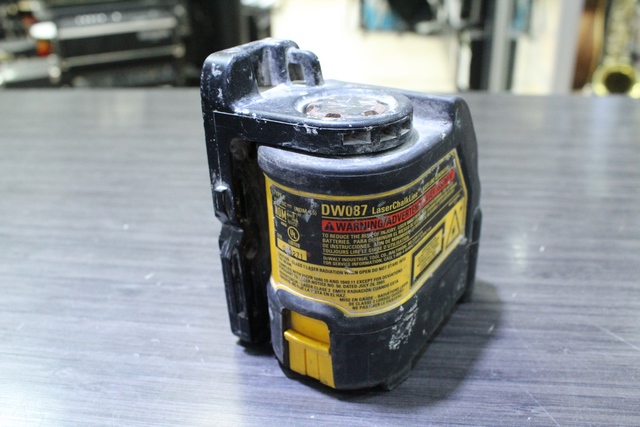 Niveau laser Bidirectionnel (rouge) usee - Image 3