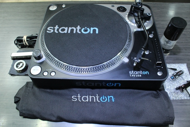 Table Tournante direct drive DJ +acc  - Image 2