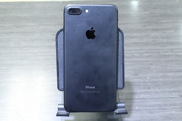 Cellulaire Iphone 7 plus 32 gig - Image 3