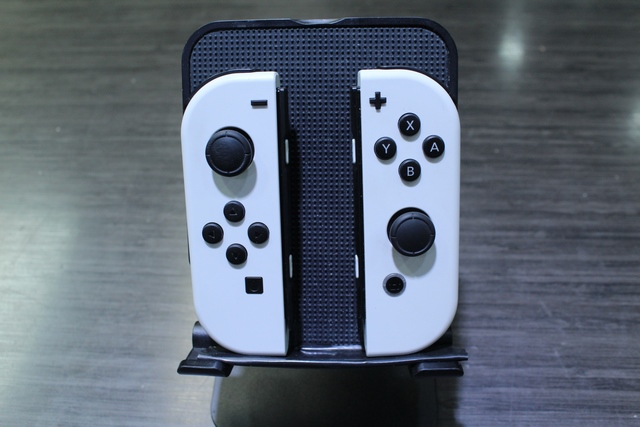 Console switch oled + acc - Image 4