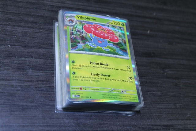 Lot (31) cartes Pokemon (Grass) - Image 2
